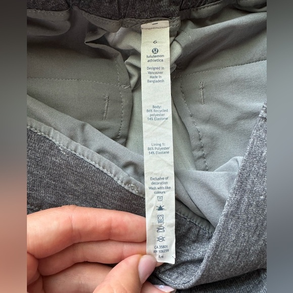 Lululemon Gray Running Jogger Athletic Pants, Size 6 - Picture 3 of 9